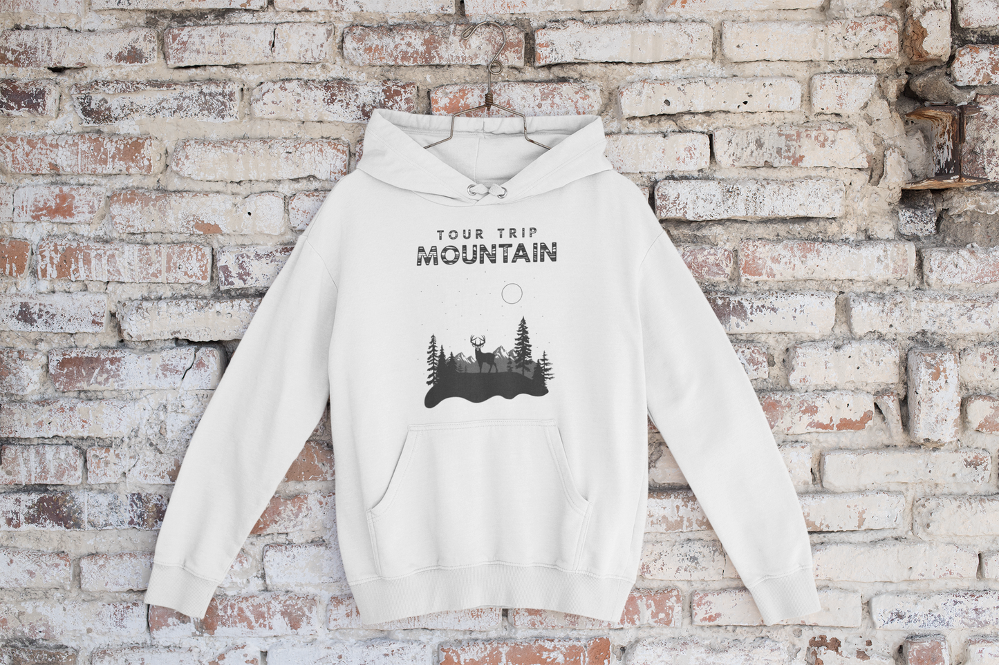 Tour Trip Mountain Hoodie - Mit Taschendruck